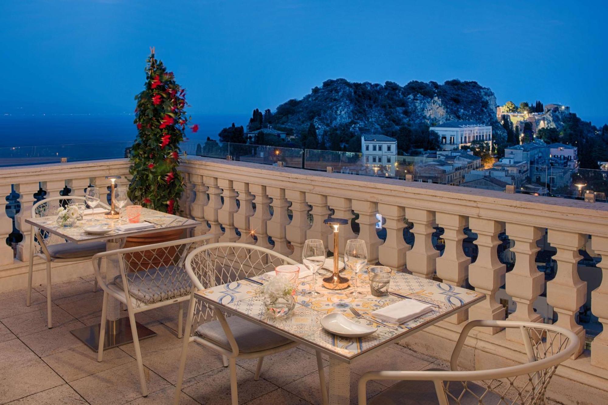 Nh Collection Hotel