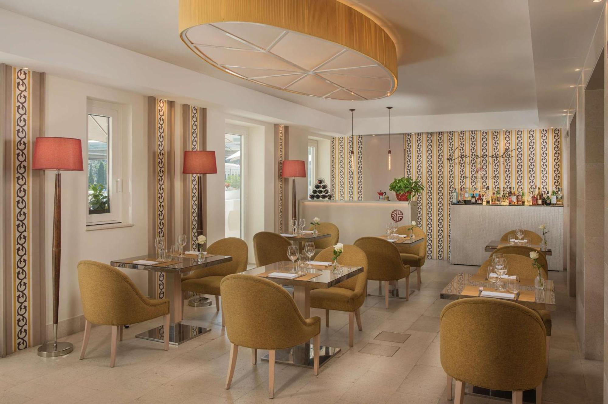 Hotel Nh Collection 5*