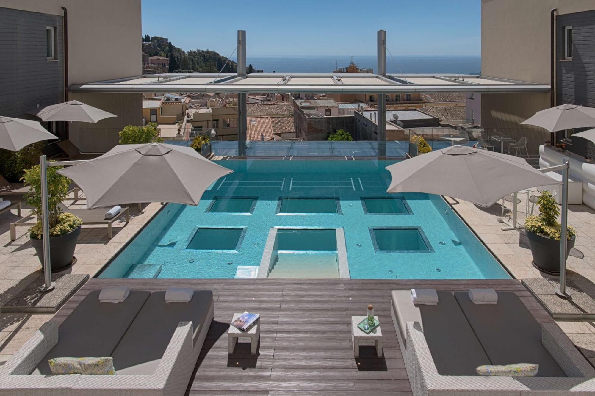 Nh Collection Hotel 5*